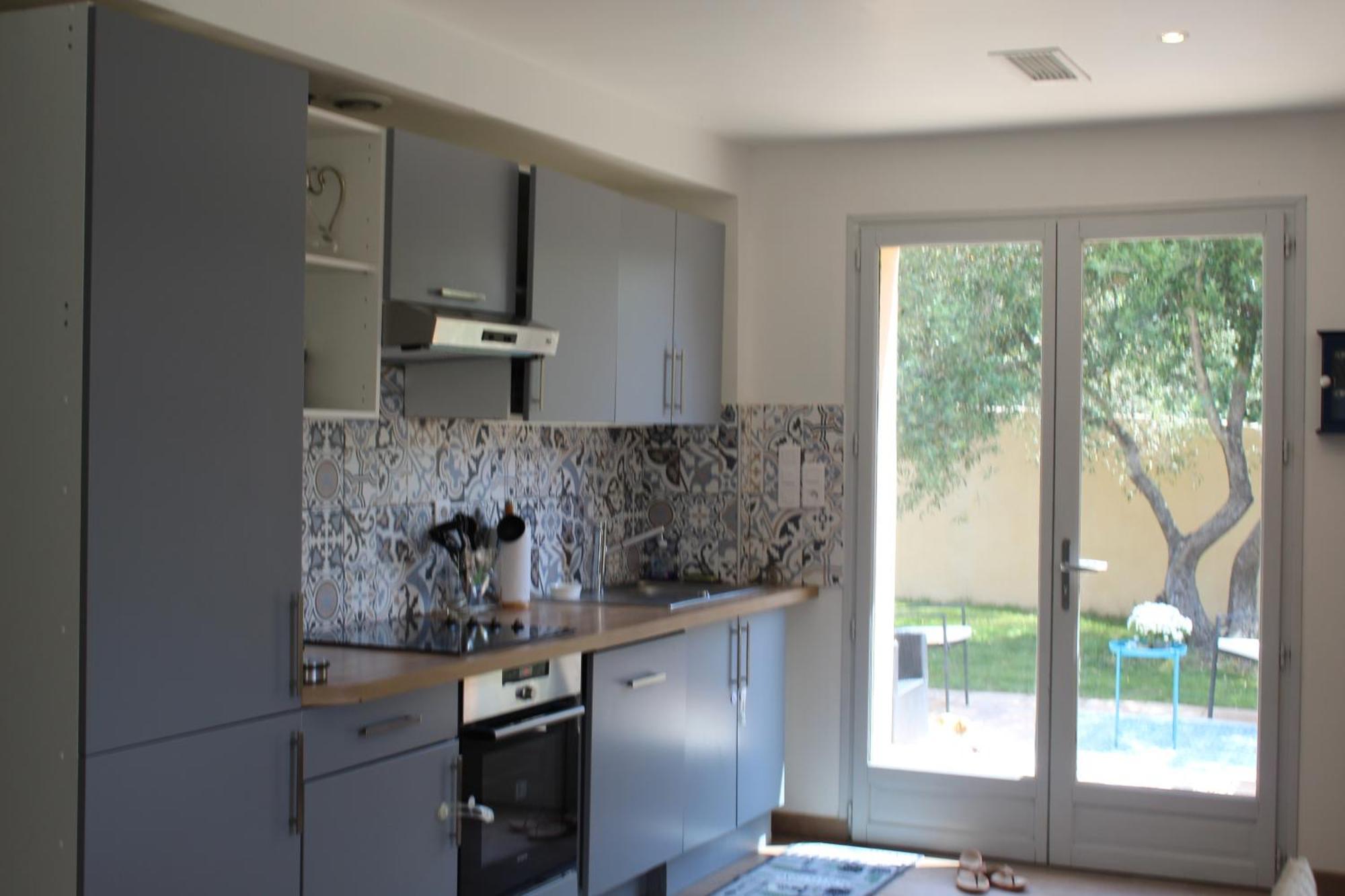 Villa Pierre Blanche Le Calme A 5Mn Du Centre Ville Nîmes Exteriér fotografie