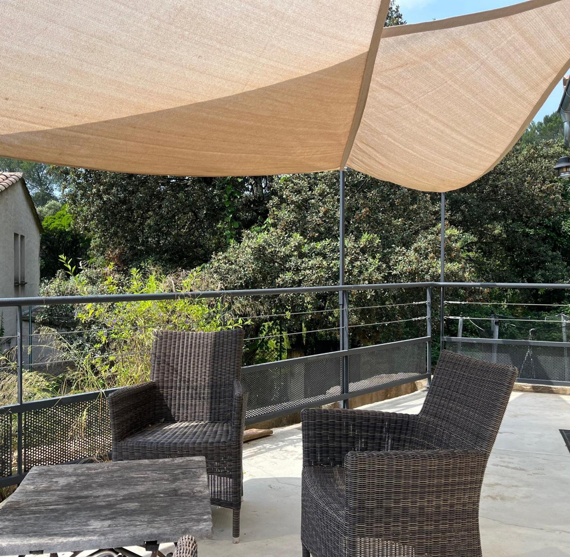 Villa Pierre Blanche Le Calme A 5Mn Du Centre Ville Nîmes Exteriér fotografie